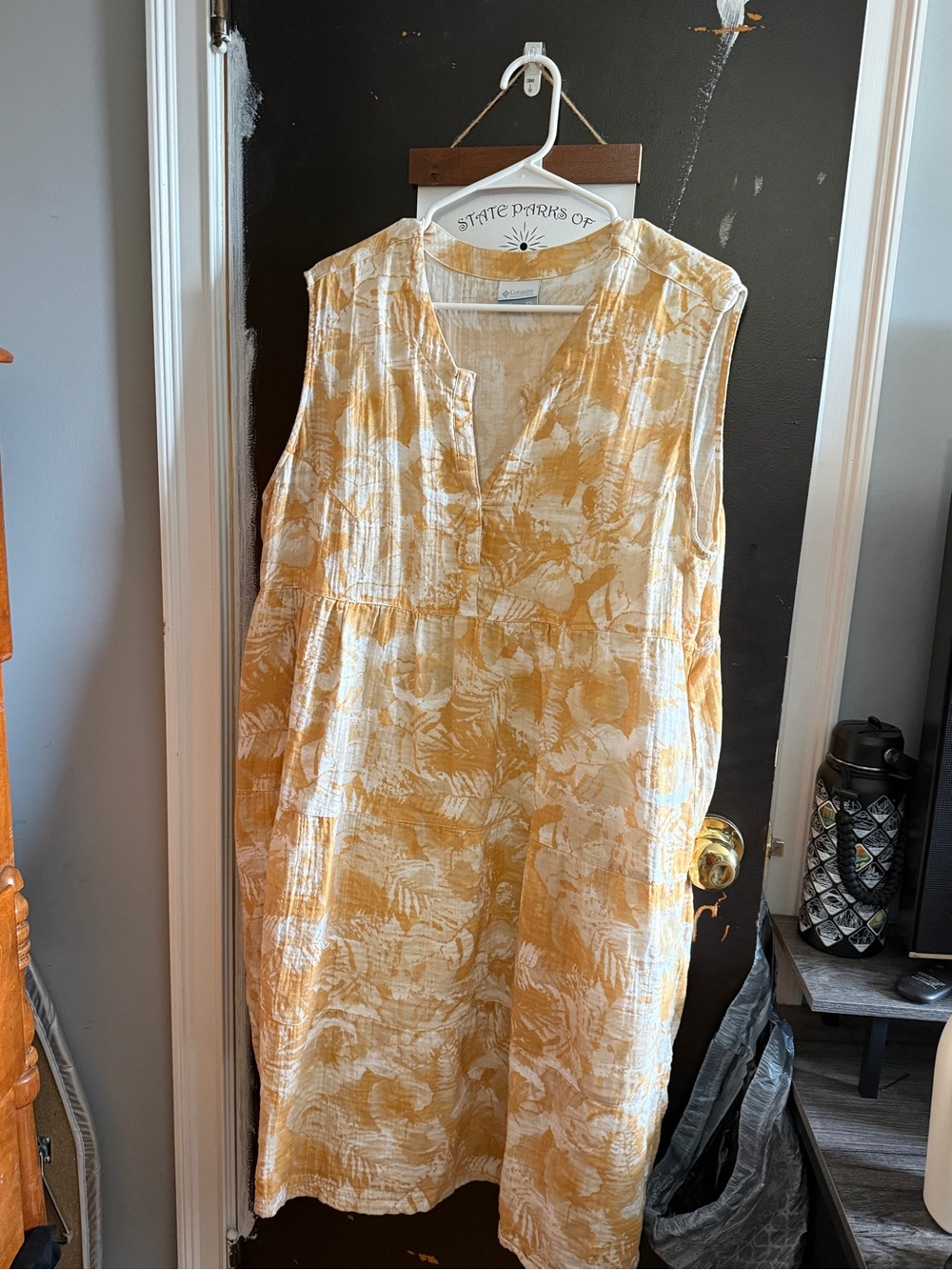 Columbia Yellow and White Tropical Print Sleeveless Midi Dress